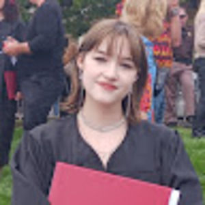 Meet your Posher, Savy